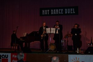 polydor-sextet-verny-hot-dance-duel