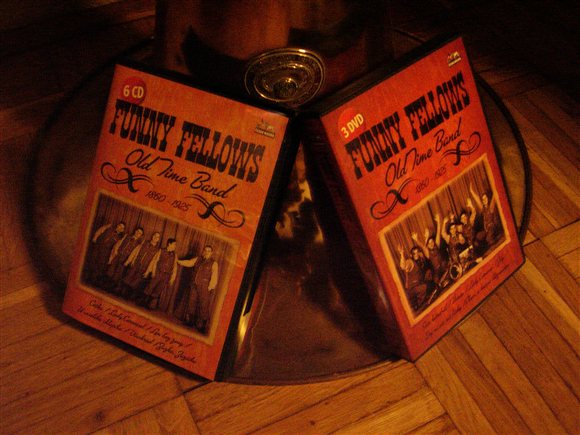 cd-dvd-funny-fellows